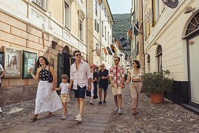 Hotel Careni Villa Italia