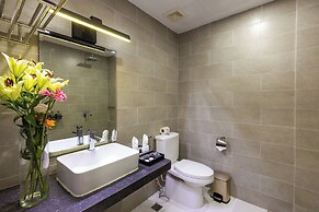 Blanc Smith Hotel