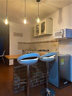 Mercanti Apts Caney