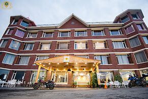 Hotel De Exotica Crest Theog