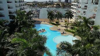 Costa Veleros Apartments