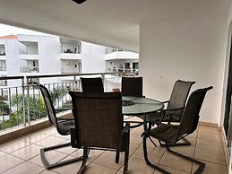 Costa Veleros Apartments