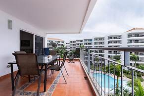 Costa Veleros Apartments