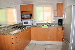 Costa Veleros Apartments