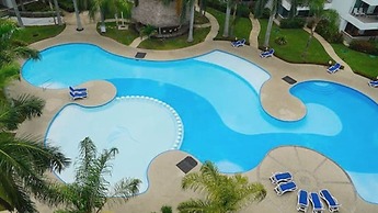 Costa Veleros Apartments