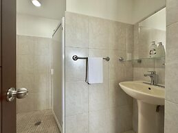 Costa Veleros Apartments