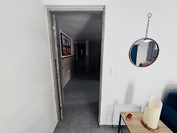 Meson del Capitan Apartments