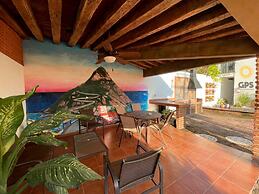 Meson del Capitan Apartments