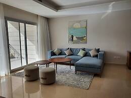 Vesta - Luxury Apt - 3br - Cfc IV