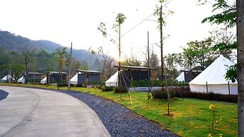 The Wild Khao Yai - Glamping