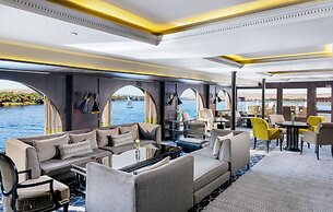Mövenpick MS Sunray