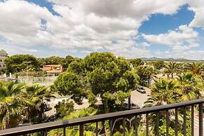 Bella Maria Apartments & Pool Club