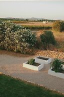 Vino Resort Son Amaret