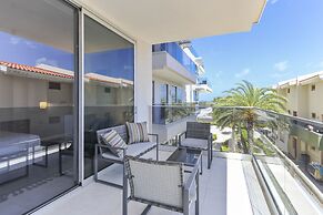 O Condominium Beachfront Residences