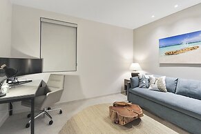 O Condominium Beachfront Residences