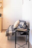 Arte Lindos Suites