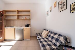 Arte Lindos Suites