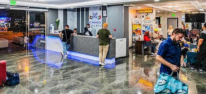 Le Paradise Palace Hotel Deira Dubai Al Rigga
