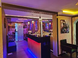 Le Paradise Palace Hotel Deira Dubai Al Rigga