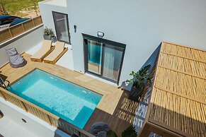 Anemmaro Villas