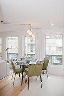 Liiiving - Modern & Glam Apartment M