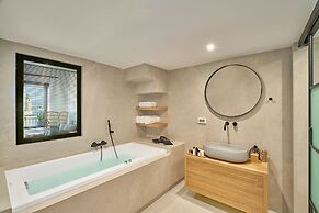 VISTA DEL PORTO LUXURY SUITES