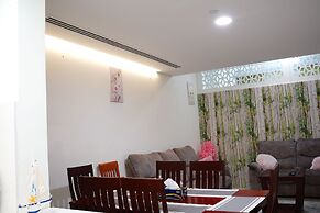 Mirdif Hills Apartaments