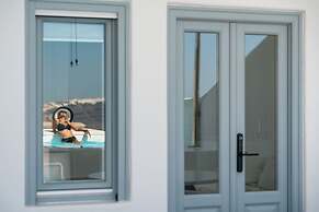 Nelya Suites