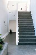 Nelya Suites