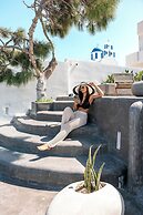 Nelya Suites