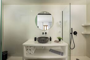 Leon Luxury Suites