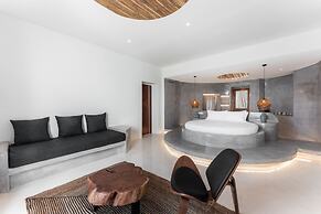 Leon Luxury Suites