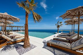 Leon Luxury Suites