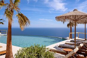 Leon Luxury Suites