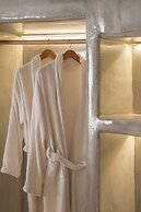 Leon Luxury Suites