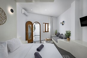 Leon Luxury Suites