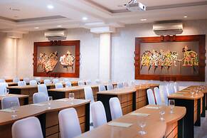 Griya Persada Convention Hotel & Resort
