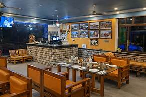 Hotel Forest View and Restaurant
