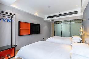 yì wū shì bó yì měi jū hotel