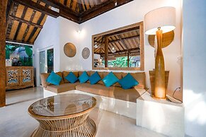 Villa Ketenangan