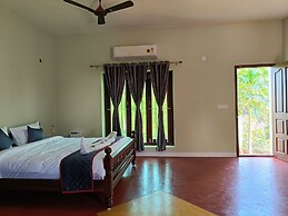 Auro Sunrise Resort