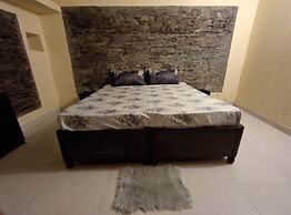 Atulya Neer Hotel