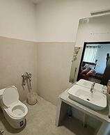 Atulya Neer Hotel