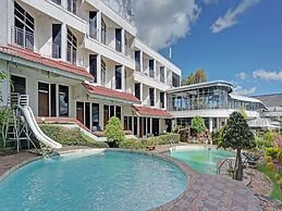 Hotel O Victory