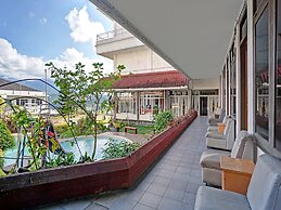 Hotel O Victory