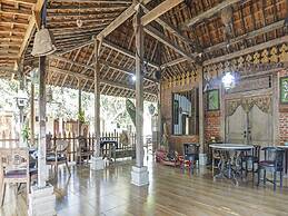 Hotel O Desa Wisata Kampung Majapahit