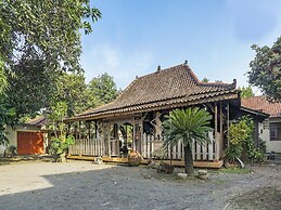 Hotel O Desa Wisata Kampung Majapahit