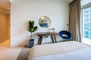 Glamorous 3BR with Marina view