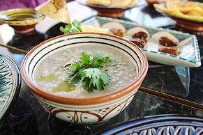 MAJOREL PEARL  Restaurant Piscine SPA