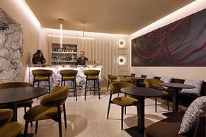 Borghese Contemporary Hotel
